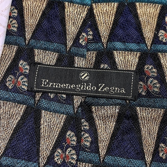 ERMENEGILDO Geometric Silk Tie - Picture 6 of 6